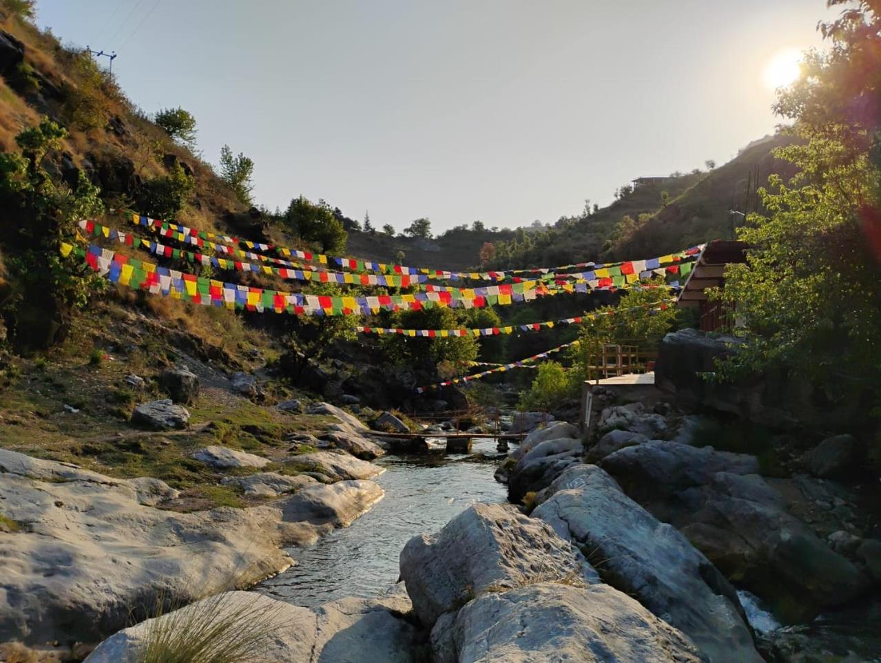 Rivulet Resort & Camping Mussoorie Eksteriør billede