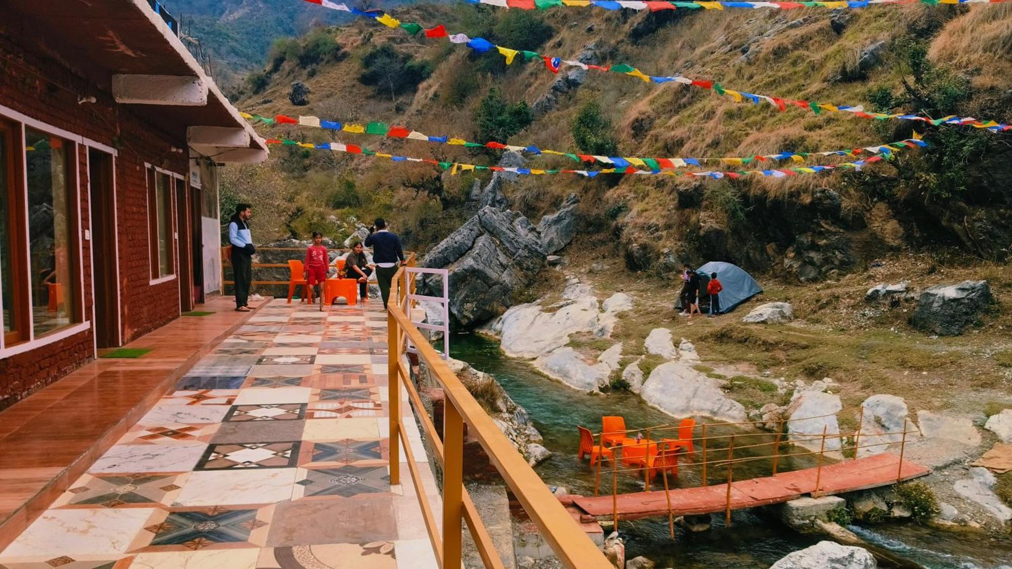 Rivulet Resort & Camping Mussoorie Eksteriør billede